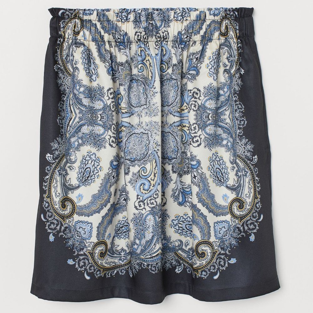 NWOT H&M Dark Blue Paisley Medallion Scarf Print Short Skirt | SZ S